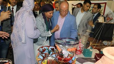 وزير الثقافة يفتتح ليالي الحديقة الثقافية الرمضانية