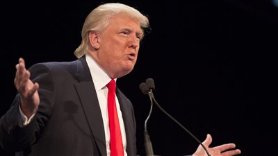 ترامب يتهم دول الخليج بالتخاذل تجاه القضية السورية