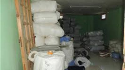 ضبط مصنع لإنتاج المستلزمات الطبية بدون تراخيص بالقليوبية 