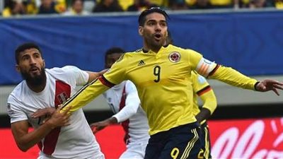 انتهاء الشوط  الأول  من مبارة كولومبيا وبيرو بالتعادل السلبى