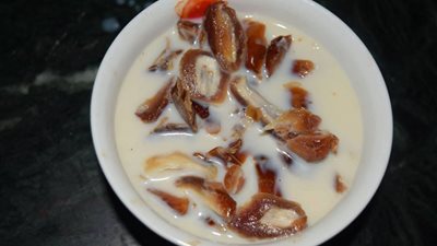 الحقيقة وراء «نقع التمر في اللبن»