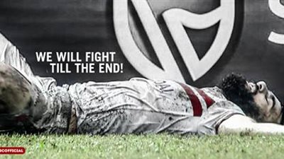 بالفيديو.. باسم مرسي يسبح في بركة مياه 