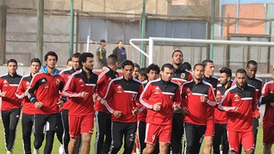 يول يمنح لاعبى الاهلى راحة بعد أحداث ملعب التتش 