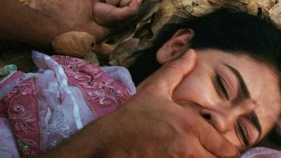 «اللي اختشوا ماتوا».. تهديد ضحية واقعة الاغتصاب بحلوان بالقتل أمام مكتب وكيل النائب العام