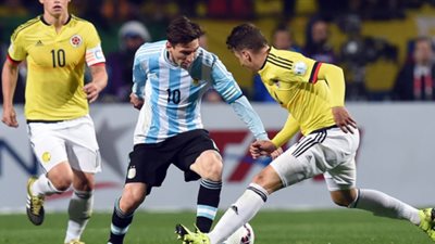 بالفيديو.. تشيلي تسحق الأرجنتين وتفوز بـ