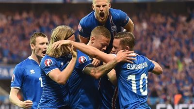 بالفيديوآيسلندا تطيح بمنتخب الاسود الثلاثة وتصعد لربع نهائي أمم أوروبا