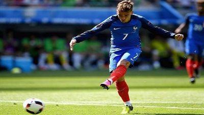 جريزمان يقود الديوك أمام آيسلندا في ربع نهائي اليورو