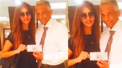 بالصور.. 20 جنيهًا عيدية لزينة من مصفف شعرها