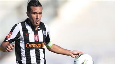 وكيل علي معلول: الأهلي ينهي الصفقة مع الصفاقسي خلال ساعات