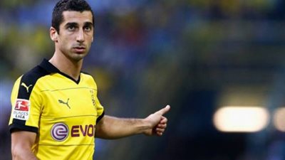 الكشف عن موعد وصول مخيتاريان لمانشستر يونايتد