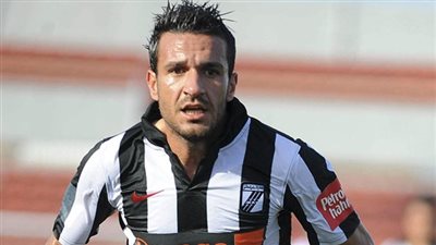 معلول يوقع رسميا للأهلى بعد مباراة الوداد