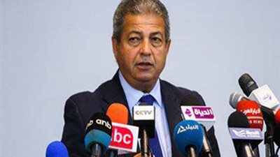 وزير الرياضة:تجاوزات الالتراس تمنع عودة الجماهير للمدرجات 