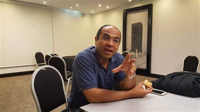 نائب سفير مصر بالمغرب يزور بعثة الأهلي فى الفندق