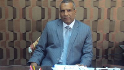 إيقاف مدرس بـ