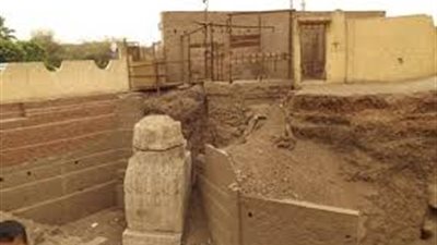 العثور على سرداب أثرى بمنزل عامل بمركز المراغة بسوهاج