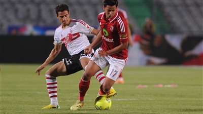 الزمالك يتقدم علي الاهلي بهدفين لهدف في الشوط الاول 