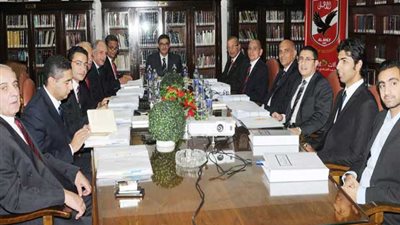 الأهلي يفكر فى الإستعانة بـ