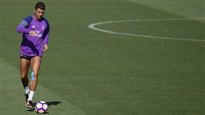 كريستيانو يروي اسرار مثيرة عن قيادة زيدان للريال من الصفر للمائة 