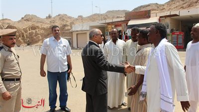 مدير أمن أسوان يتفقد كمين 