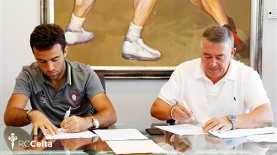 سيلتا فيجو يحصل على خدمات صانع ألعاب الفيولا الإيطالي