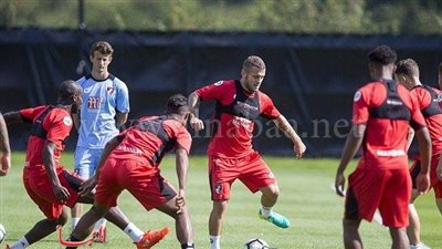 شاهد..ويلشير يخوض التدريب الأول مع فريقه الجديد