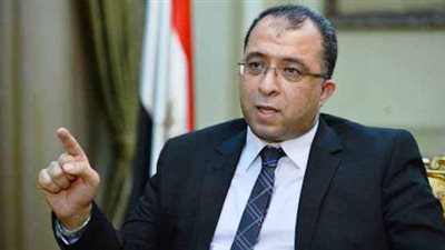 رئيس بعثة الحج يتابع غرفة العمليات المصرية في الأراضي السعودية