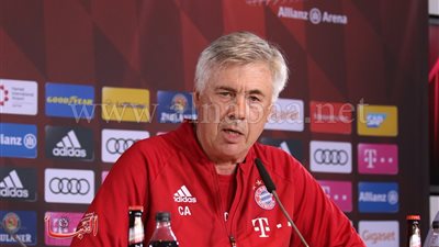 تعرف علي تشكيل البايرن في مواجهة شالكه بالبوندسليجا