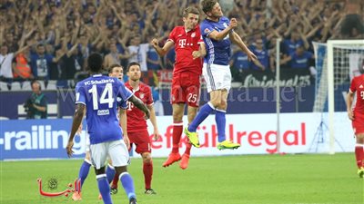 بايرن ميونيخ يتغلب بصعوبة علي شالكه في