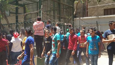 بالصور.. إقبال ملحوظ على حديقة الحيوان في الفيوم