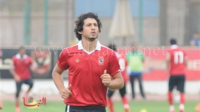 طبيب الأهلي يؤكد تعافي حجازي من إصابته 