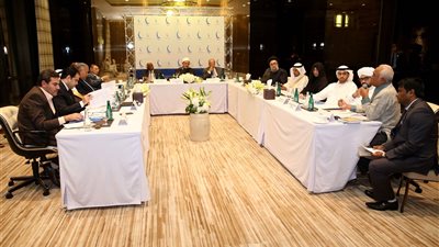 مجلس حكماء المسلمين يناقش قضية 