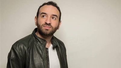 المخرج عمرو سلامة يُحقق حلمه ويبدأ تصوير فيلم 