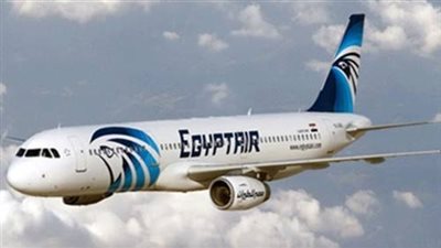 إخلاء طائرة مصر للطيران المتجهة إلى نيجيريا وإصابة 3 ركاب