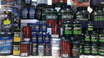 ضبط راكب مصري بمطار القاهرة حاول تهريب أدوية بنصف مليون جنيه من تايلاند