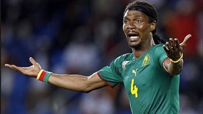 وفاة «سونج» مدافع منتخب الكاميرون بعد صراع مع المرض