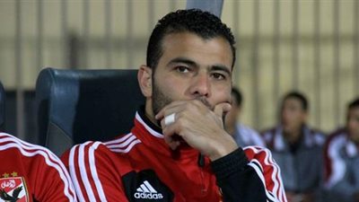 عقوبة مالية على عماد متعب 