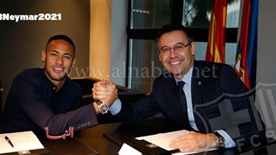 «نيمار» يمدد عقده مع «برشلونة» حتي 2021