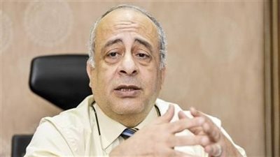 مساعد وزير الداخلية يأمر باستهداف مخازن محتكري السلع الغذائية