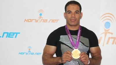 إطلاق اسم البطل شريف عثمان على مركز شباب صفط أبو جرج بالمنيا