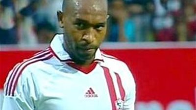 غياب شيكابالا والحاوي وحامد عن قائمة الزمالك لمواجهة سموحة 