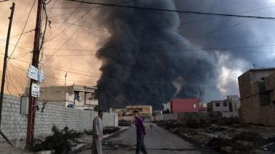 تحذيرات من أخطار بيئية في الموصل إثر إحراق المتشددين لمنشآت نفطية