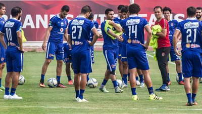 الأهلي يختتم استعدادته للاتحاد في الرابعة عصر السبت