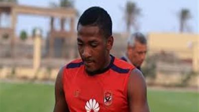 اجاى يقود هجوم الأهلى امام الاتحاد 