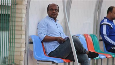 مدير الكرة بالزمالك: فرص لحاق شيكابالا بلقاء المصري 