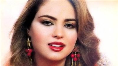 بالفيديو.. وفاء مكي تعود للظهور من جديد بعد غياب 15 عامًا