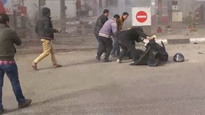 بالفيديو.. المنيا تشيع جثمان شهيد تفجير الهرم