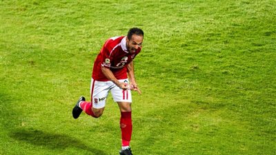 الأهلي يفعل لائحته الجديد بـ 45 ألف جنيه لكل لاعب 