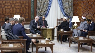 زعيم الأغلبية البرلمانية بألمانيا: شيخ الأزهر من أكثر الشخصيات الإسلامية تأثيرا في بلادنا