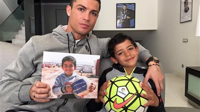 كريستيانو يدعم أطفال سوريا بفيديو على 