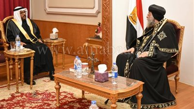 بالصور.. تفاصيل لقاء تواضروس والسفير الإماراتي في القاهرة